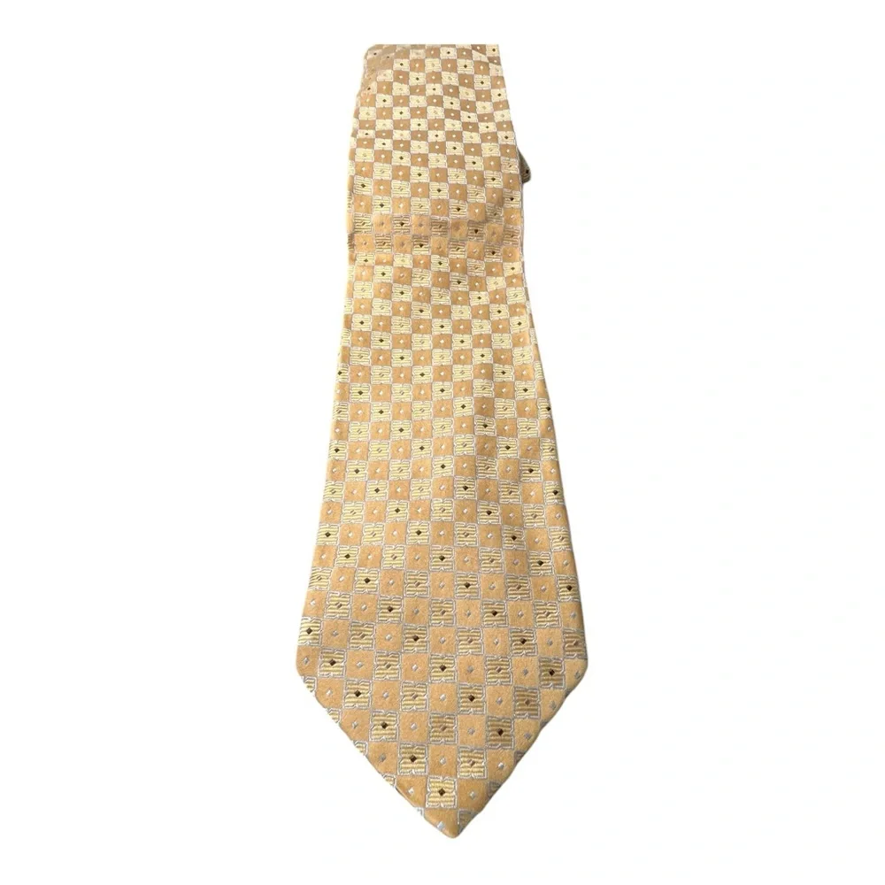 Jos. A. Bank Gold Orange White Hand Made 100% Silk Men’s Neck Tie Made In China